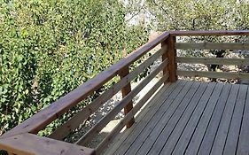 Studio climatisé avec terrasse et Wi FI .