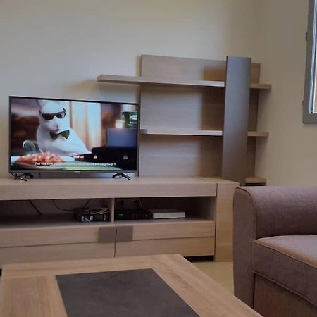 Appartement Studio climatisé avec terrasse et Wi FI . à Saint-Marcel-lès-Valence Extérieur photo